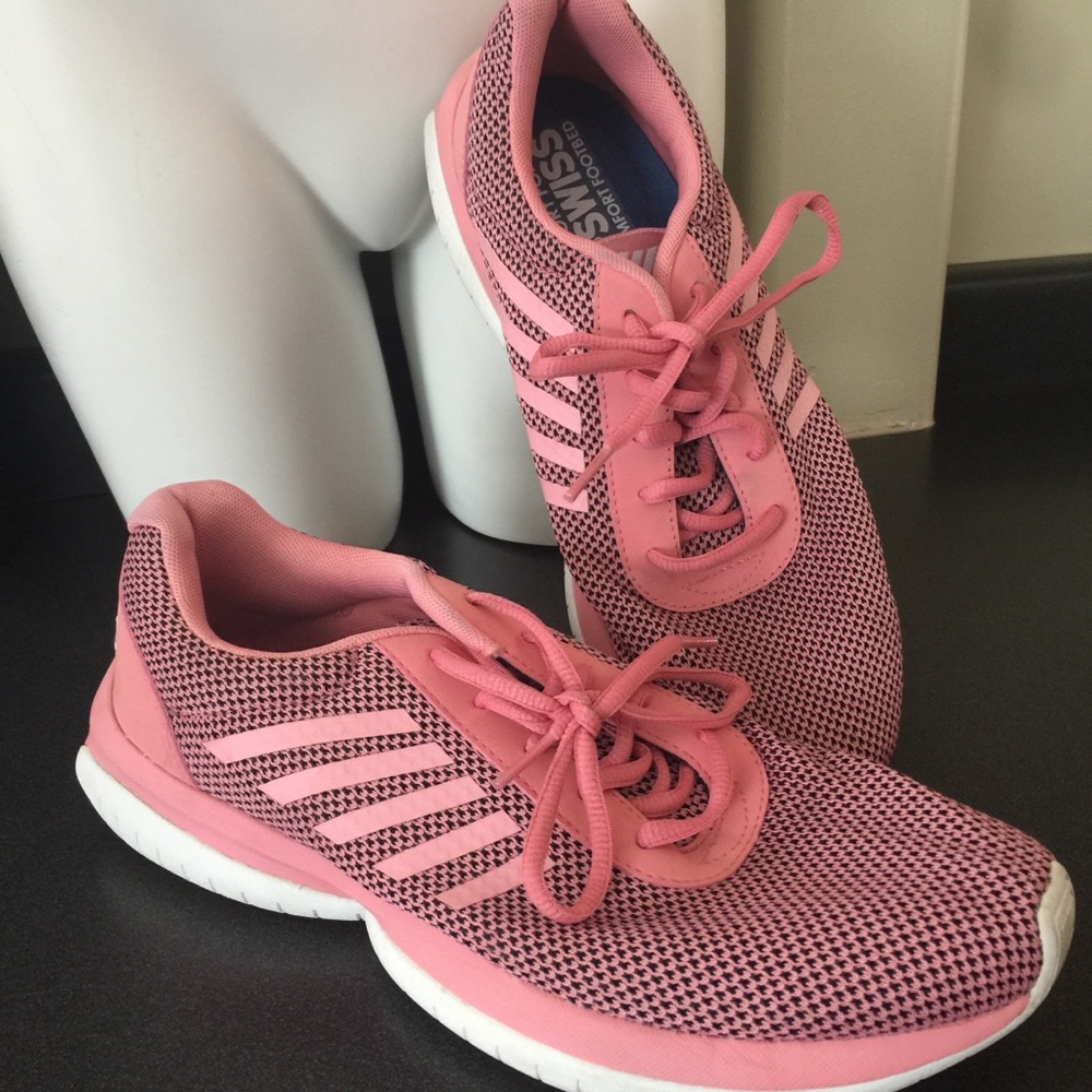 Pink K-Swiss memory foam tubes